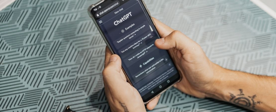 Cómo practicar inglés con ChatGPT: guía y prompts listos para usar