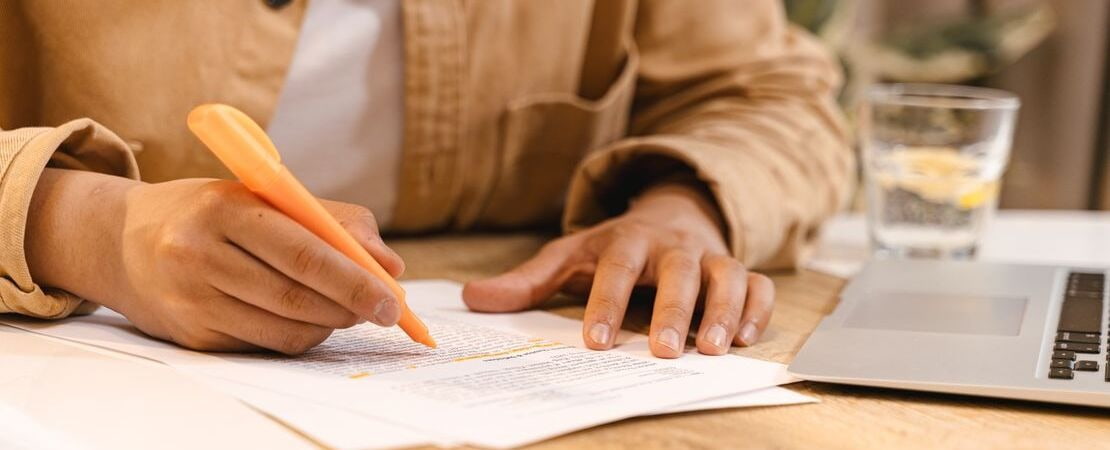 Contracciones negativas en inglés: lista completa, usos y ejemplos