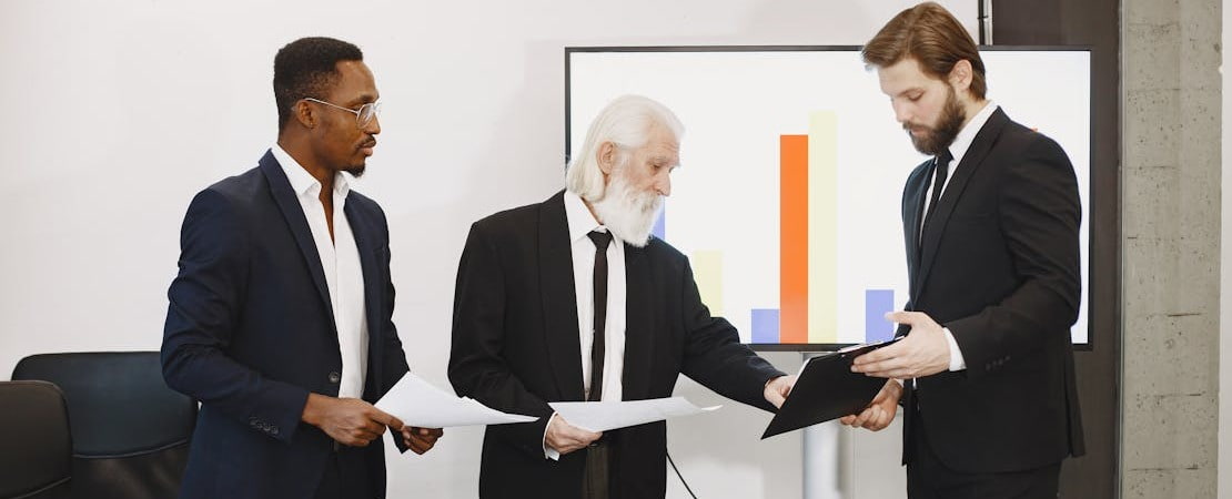 Inglés profesional: Vocabulario técnico que las empresas globales exigen en 2026