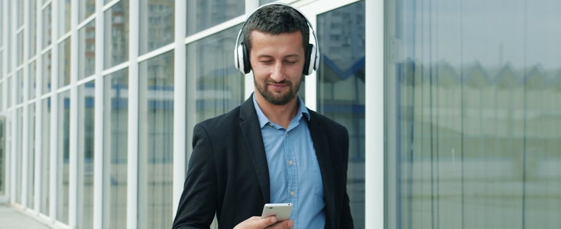 Clases de Inglés Online Efectivas: Cómo Lograr Fluidez Real desde Casa