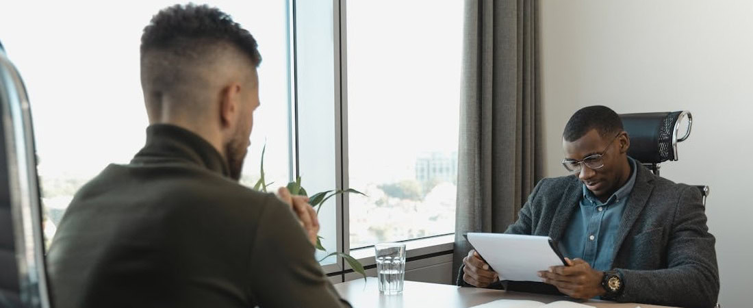 Inglés para entrevistas de trabajo: guía completa para destacar y conseguir el empleo