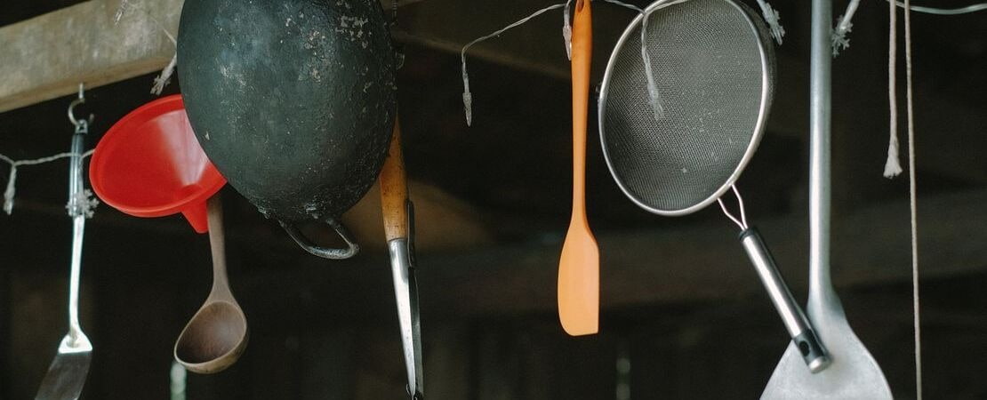 Utensilios de cocina en inglés y español: lista de 100 con pronunciación